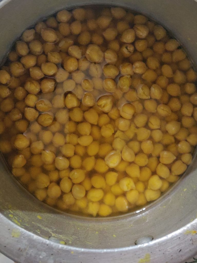 Boiled chole